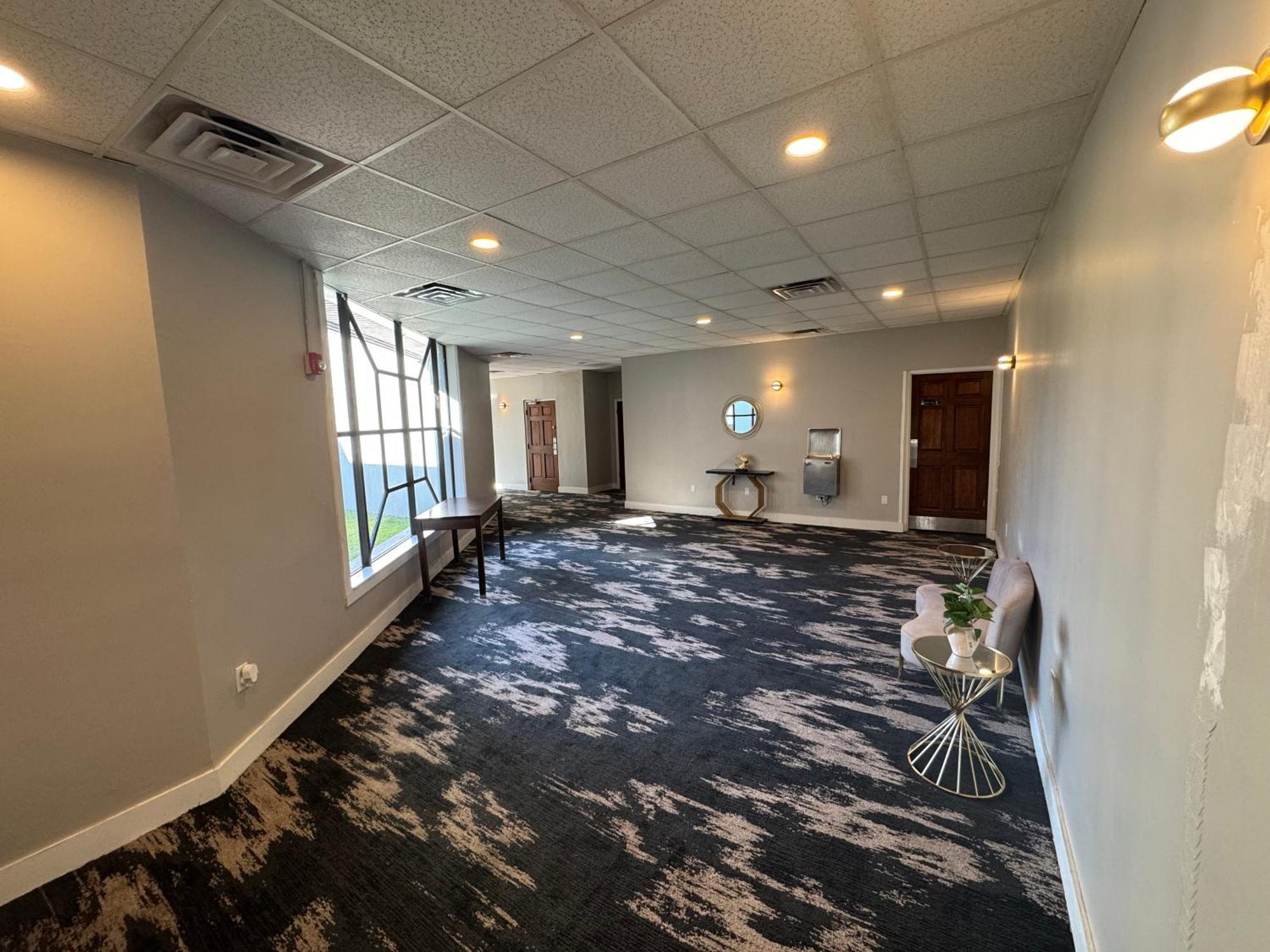 Clarion Inn & Suites Dothan South Buitenkant foto
