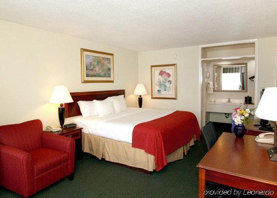 Clarion Inn & Suites Dothan South Kamer foto
